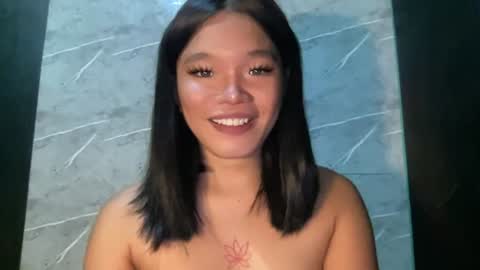 Snapshot of tiaragodhere chatting on June 2, 3:30 am Ms. Tiara online show from June 2, 3:30 am