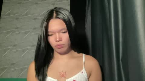 Snapshot of tiaragodhere chatting on June 17, 12:57 am Ms. Tiara online show from June 17, 12:57 am