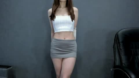 Snapshot of tibetian_fox_matilda chatting on May 22, 12:00 pm tibetian_fox_matilda online show from May 22, 12:00 pm