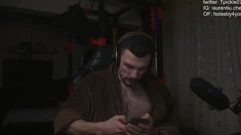 tickle_my_pickle07 online show from January 3, 3:01 pm