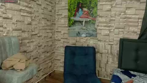 Snapshot of tifanny_fiire chatting on June 17, 12:29 pm leidy online show from June 17, 12:29 pm
