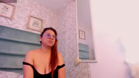 tifany_00 online show from April 28, 1:27 pm