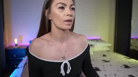 Tiffany online show from March 8, 9:29 pm