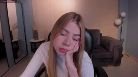 Tiffanny Sins online show from June 30, 4:02 am