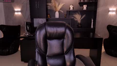 Tiffanny Sins online show from July 11, 5:59 pm