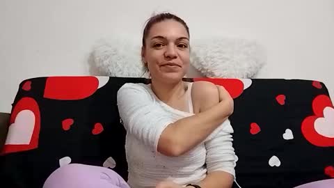 Tiffany online show from February 10, 9:04 pm