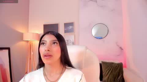 tiffany_low online show from February 9, 12:53 pm