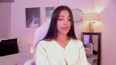 tiffany_low online show from March 15, 3:07 pm