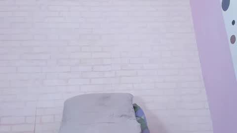 tiffany_mendez online show from February 13, 3:14 pm