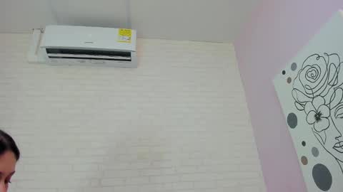 tiffany_mendez online show from September 16, 12:06 pm