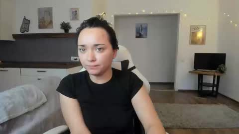  Tiffany  online show from January 24, 10:21 am