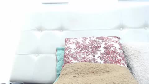 Snapshot of tiffanyfox_1 chatting on February 7, 4:46 pm Tifanny Fox online show from February 7, 4:46 pm