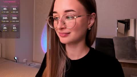 Tiffany online show from October 28, 1:14 pm