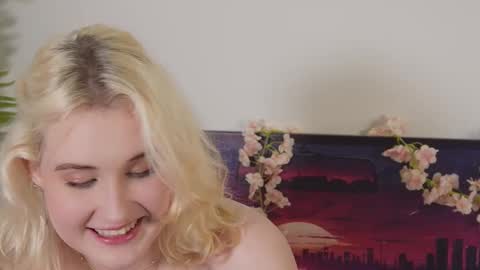 tiffanyjons online show from November 15, 6:04 pm