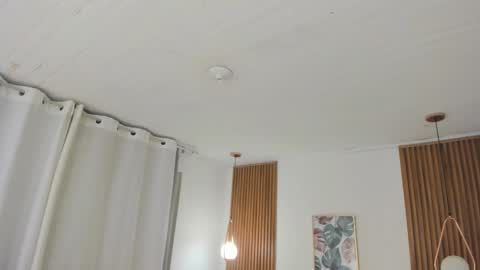 Tiffany online show from January 11, 1:05 pm