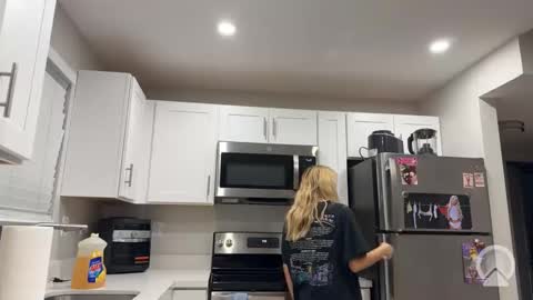 Tiffstreatsxoxo online show from October 10, 11:42 am