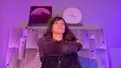 Tiffany  online show from October 26, 12:22 pm