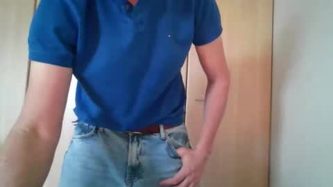 tigerjow941808 online show from December 3, 10:02 am