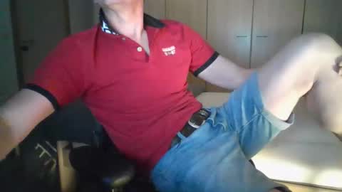 tigerjow941808 online show from May 4, 8:49 pm