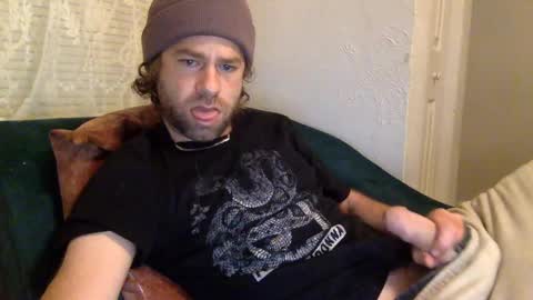 Snapshot of tigerzaddy chatting on December 31, 1:30 pm tigerzaddy online show from December 31, 1:30 pm