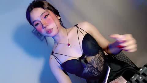 tight_elliana online show from February 1, 8:29 pm