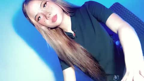 tight_elliana online show from February 15, 10:17 pm