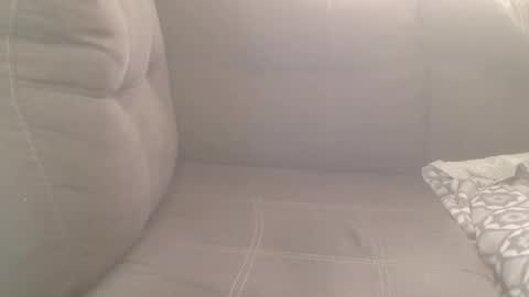 Snapshot of tight_kitty55 chatting on December 18, 7:19 pm tight Kitty55 online show from December 18, 7:19 pm