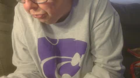 Snapshot of tight_kitty55 chatting on February 17, 8:04 pm tight Kitty55 online show from February 17, 8:04 pm