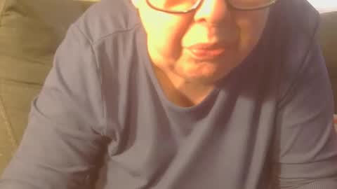 Snapshot of tight_kitty55 chatting on February 20, 5:40 pm tight Kitty55 online show from February 20, 5:40 pm