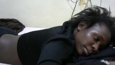 tight_pussie online show from October 31, 7:04 pm