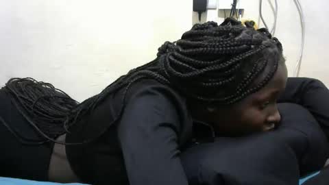 tight_pussie online show from November 11, 7:19 am