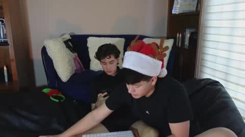 Camilo online show from December 15, 9:41 pm