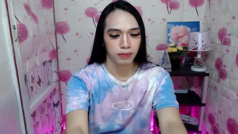 Snapshot of tijanafox chatting on December 10, 7:16 am Tijana online show from December 10, 7:16 am