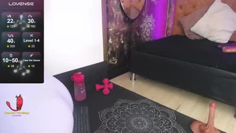 TILA TEQUILA online show from March 11, 12:50 pm