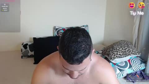 Timothy and Santy online show from November 4, 8:41 pm