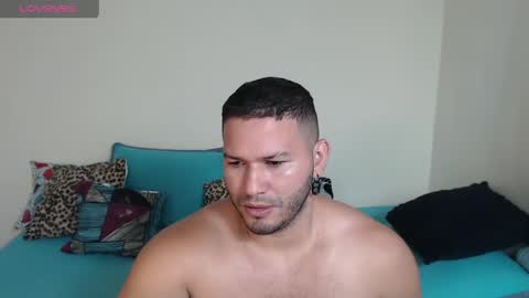 Snapshot of tim_martinez chatting on May 7, 12:54 pm tim_martinez online show from May 7, 12:54 pm