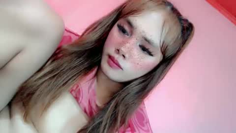 Snapshot of timea_slut69xx chatting on May 16, 6:43 am Happy Birthday To Me online show from May 16, 6:43 am