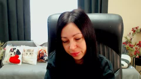 Luisa online show from March 25, 8:31 am