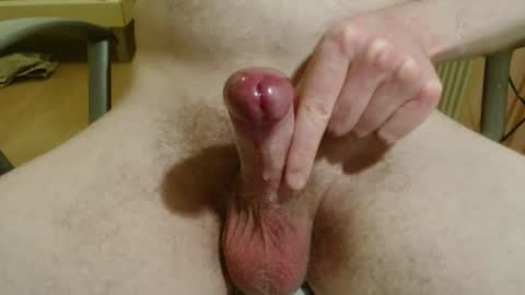 Snapshot of timide93 chatting on March 27, 5:56 pm jeune coquin online show from March 27, 5:56 pm