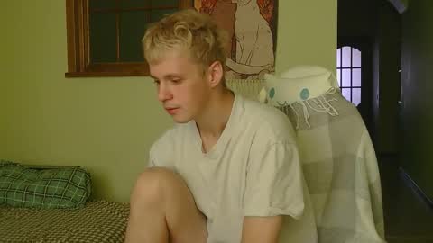 Tim WhiteS online show from October 15, 7:41 am