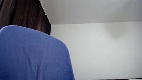 Snapshot of timkruger69 chatting on April 15, 5:14 am TimKruger online show from April 15, 5:14 am