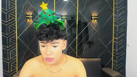 Snapshot of timmy_king777 chatting on December 20, 10:22 pm Timmy King -. online show from December 20, 10:22 pm