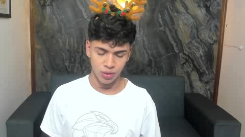 Snapshot of timmy_king777 chatting on December 22, 1:01 am Timmy King -. online show from December 22, 1:01 am