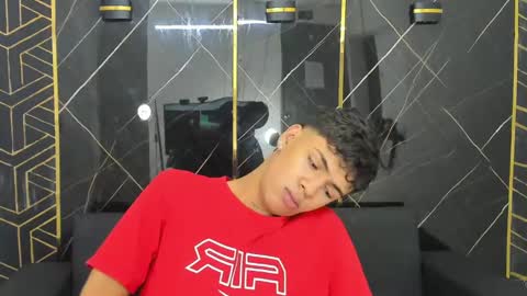 Snapshot of timmy_king777 chatting on January 28, 12:47 am Timmy King -. online show from January 28, 12:47 am