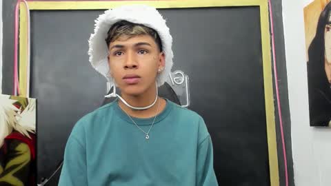 Snapshot of timmy_king777 chatting on December 15, 11:42 pm Timmy King -. online show from December 15, 11:42 pm