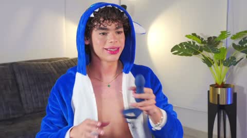 timmyshy online show from February 26, 12:27 am