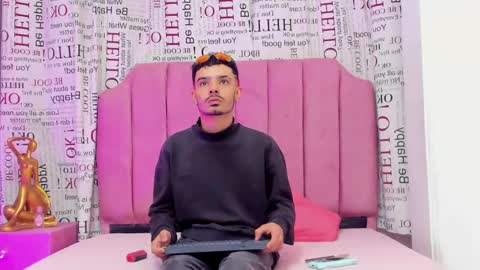 Snapshot of timothe_evans chatting on October 22, 9:58 pm Evans online show from October 22, 9:58 pm