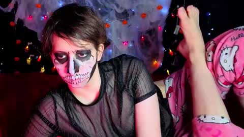 Snapshot of timothy_fox chatting on October 29, 4:42 pm Timothy Fox online show from October 29, 4:42 pm