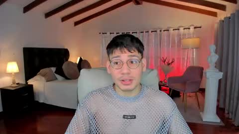 Snapshot of timothy_jones1 chatting on May 6, 11:37 am timi jones online show from May 6, 11:37 am