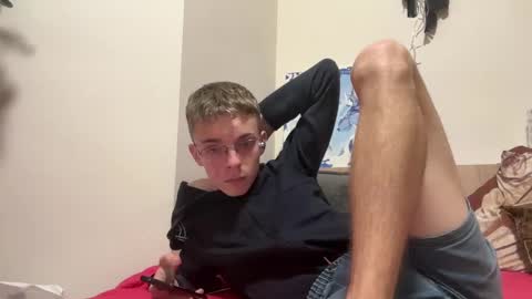 Snapshot of timveret chatting on December 1, 10:53 pm Wizard online show from December 1, 10:53 pm